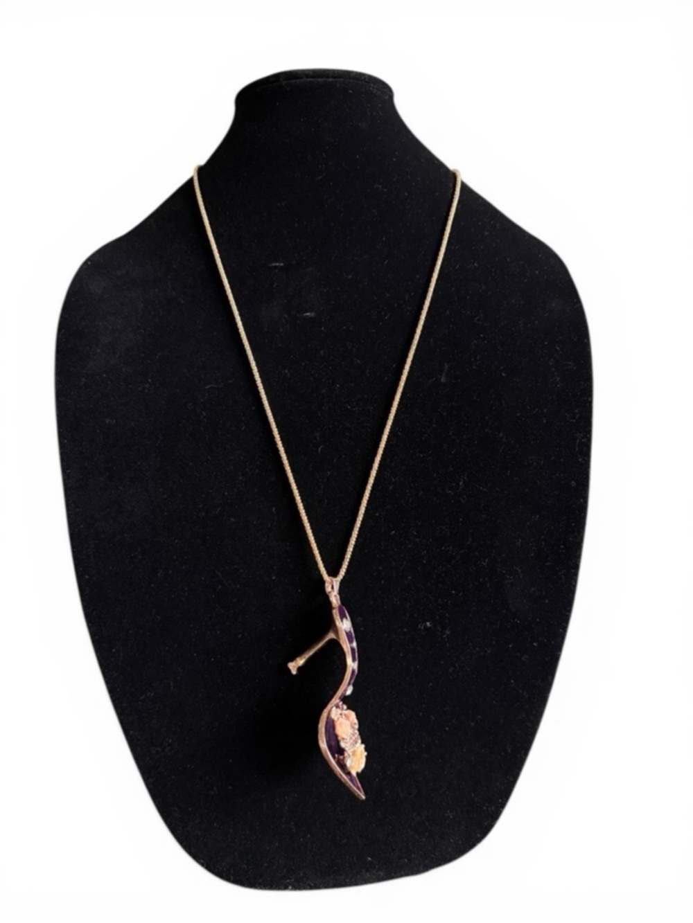Betsey Johnson decorative Purple Jeweled High Heel Necklace with Peach Roses - Picture 5 of 5